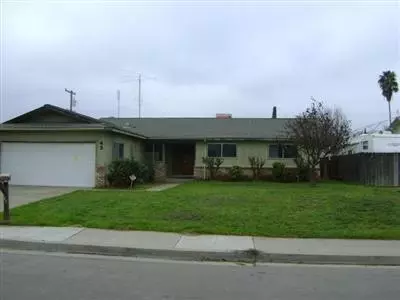 43 S Byron Dr, Lemoore, CA 93245 photo 1