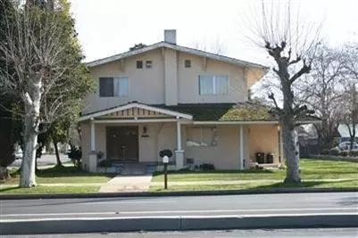 600 W Yosemite Ave, Madera, CA 93637 photo 1