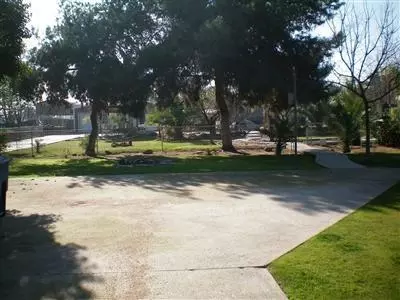356 W Sierra Ave, Clovis, CA 93612 photo 6