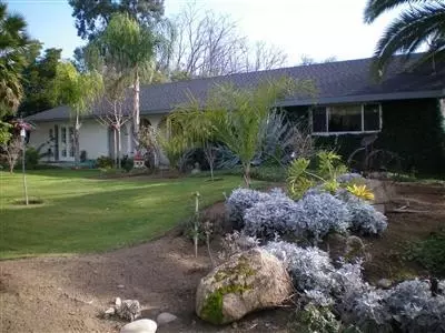 356 W Sierra Ave, Clovis, CA 93612 photo 2