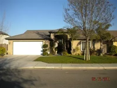 124 Phillip Way, Chowchilla, CA 93610 photo 2