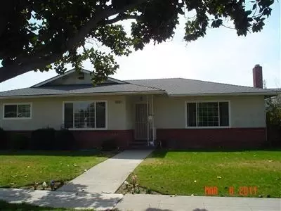 3018 E Donahoo, Fresno, CA 93721 photo 1