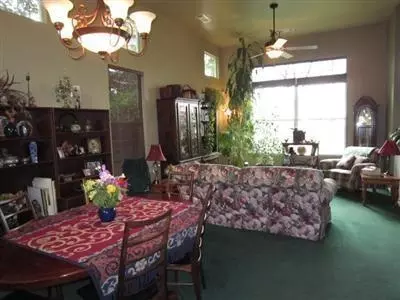 2173 Cromwell Ave, Clovis, CA 93611 photo 2