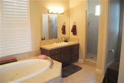 986 Lorene Ave, Fowler, CA 93625 photo 7