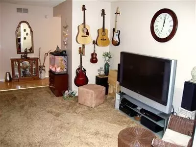 1373 Fairmont Ave, Clovis, CA 93612 photo 8