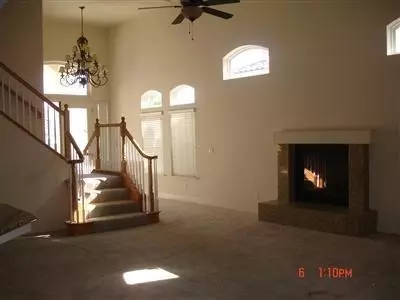 1370 Hillsboro Ave, Madera, CA 93637 photo 6
