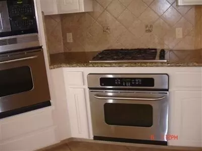 1370 Hillsboro Ave, Madera, CA 93637 photo 9