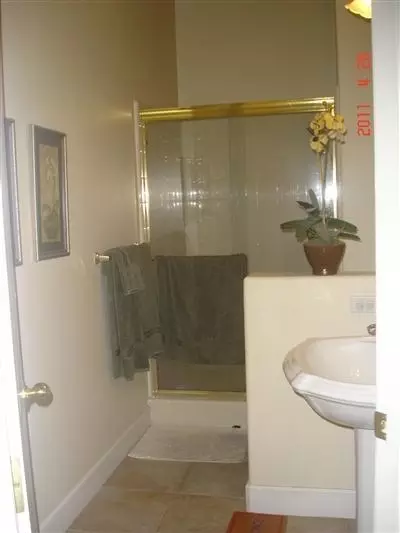 511 Omaha Ave, Clovis, CA 93619 photo 6