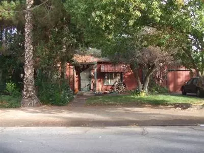 4575 E Brown Ave, Fresno, CA 93703 photo 1