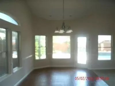 187 Everglade Ave, Clovis, CA 93619 photo 8