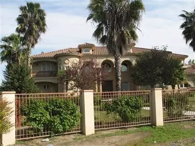 5910 E Province Ave, Clovis, CA 93619 photo 2