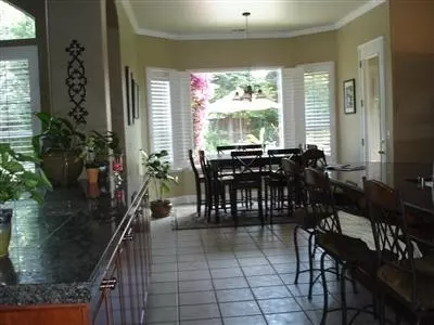 364 Goshen Ave, Clovis, CA 93611 photo 6