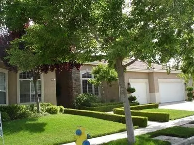 364 Goshen Ave, Clovis, CA 93611 photo 1
