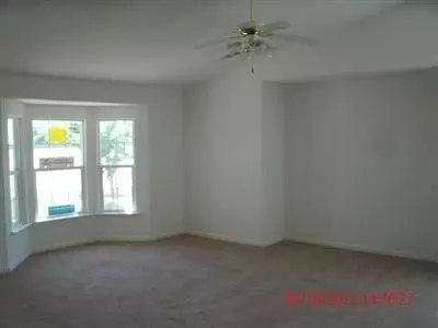 1892 Hunter Ave, Sanger, CA 93657 photo 3