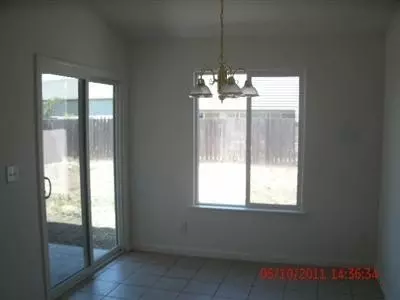 1892 Hunter Ave, Sanger, CA 93657 photo 4