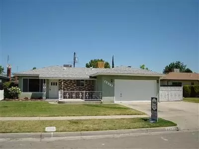 4413 E Ashcroft Ave, Fresno, CA 93726 photo 1