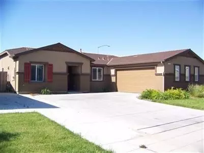 4512 Edna Ave, Fresno, CA 93725 photo 2