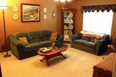 3255 Megan Ave, Clovis, CA 93611 photo 9
