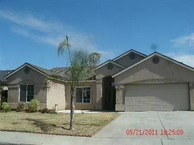 1912 Sterling Ave, Sanger, CA 93657 photo 1