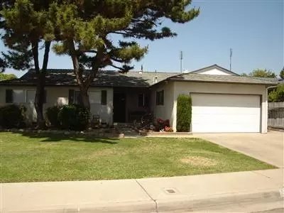 3148 Lind Ave, Clovis, CA 93612 photo 1