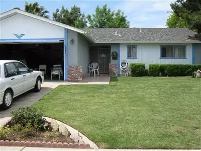 1681 Griffith Ave, Clovis, CA 93611 photo 1