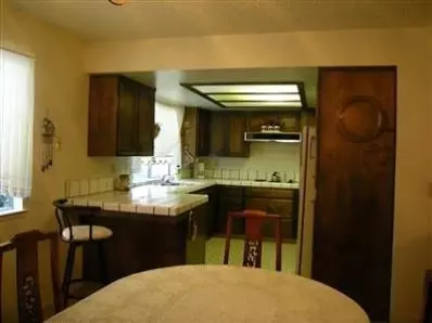 2365 4th St, Sanger, CA 93657 photo 3