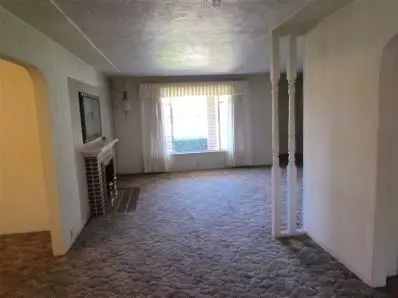 401 Willis Ave, Madera, CA 93637 photo 4
