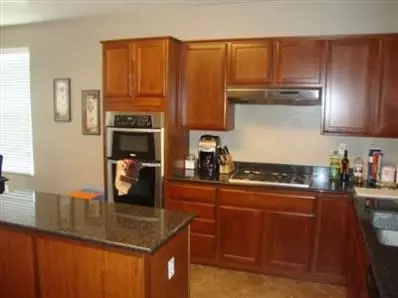 1924 N Larose Ln, Clovis, CA 93619 photo 5