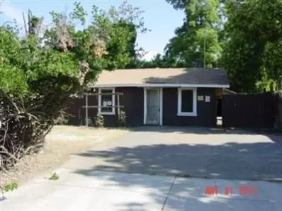 3885 E Thomas Ave, Fresno, CA 93702 photo 1