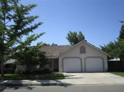 1803 E Fallbrook Ave, Fresno, CA 93720 photo 1