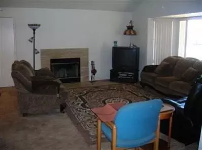 24829 Brook Dr, Madera, CA 93638 photo 4