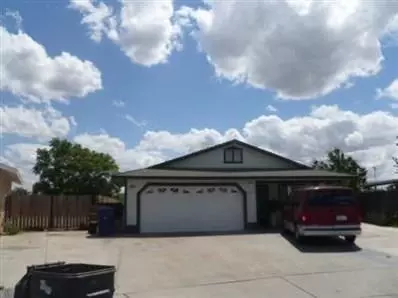 150 Sarah St, Madera, CA 93638 photo 1