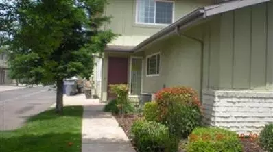 2320 Peach Ave #3, Clovis, CA 93612 photo 1
