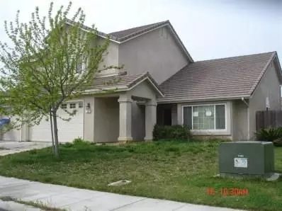 1384 Lynmarie Way, Madera, CA 93637 photo 1