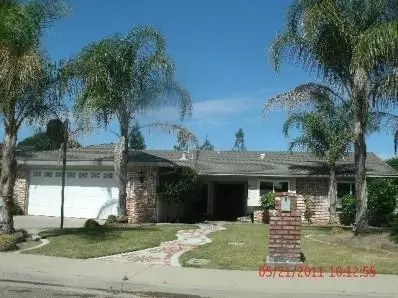 1605 Brehler Ave, Sanger, CA 93657 photo 1