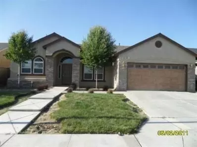 1301 Florence Ave, Dinuba, CA 93618 photo 1