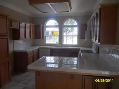 1301 Florence Ave, Dinuba, CA 93618 photo 5