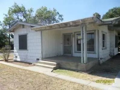1271 El Monte Way, Dinuba, CA 93618 photo 1
