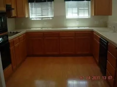 264 N Timmy Ave, Clovis, CA 93612 photo 9