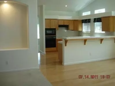 264 N Timmy Ave, Clovis, CA 93612 photo 8