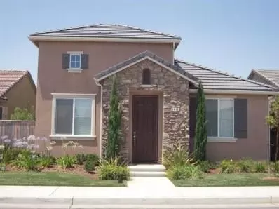 3935 Heritage Ave, Clovis, CA 93619 photo 1