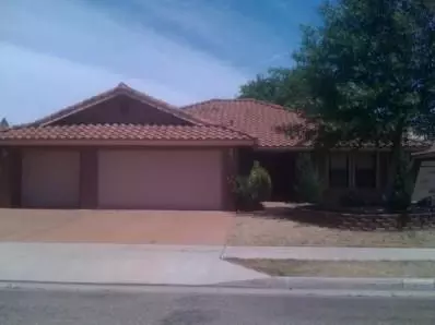 2445 Meadowrest Way, Madera, CA 93637 photo 1