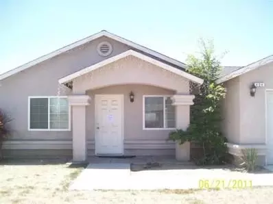 404 W El Monte Ct, Madera, CA 93637 photo 1
