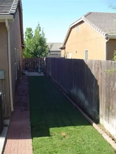 3097 Indianapolis Ave, Clovis, CA 93619 photo 10