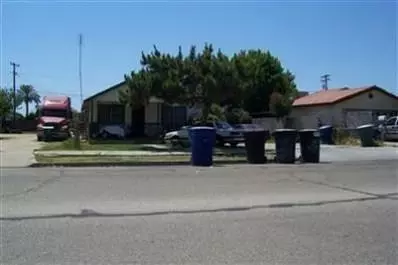 721 I St, Sanger, CA 93657 photo 1