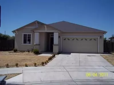 1121 Laguna Way, Madera, CA 93638 photo 1