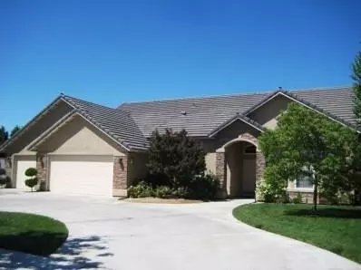 455 S Del Norte Ave, Kerman, CA 93630 photo 1