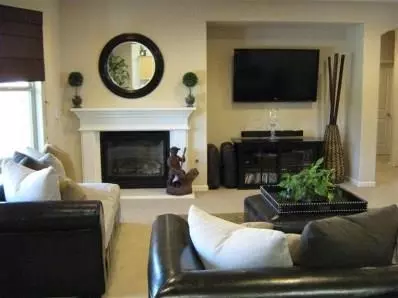 493 W Palo Alto Ave, Clovis, CA 93612 photo 9