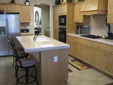 493 W Palo Alto Ave, Clovis, CA 93612 photo 5