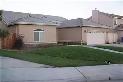 3822 Olive St, Selma, CA 93662 photo 1
